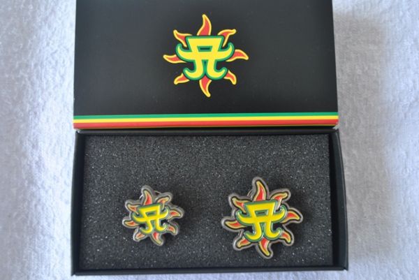 Hamasaki Ayumi Pin Set