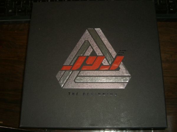 CD - First Album - Limitado (ver. Japonesa)